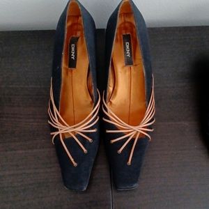 DKNY COUTURE  UNIQUE STYLE